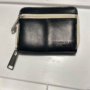 NWOT Kenneth Cole Reaction leather wallet